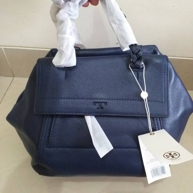 TB halfmoon Navy Blue