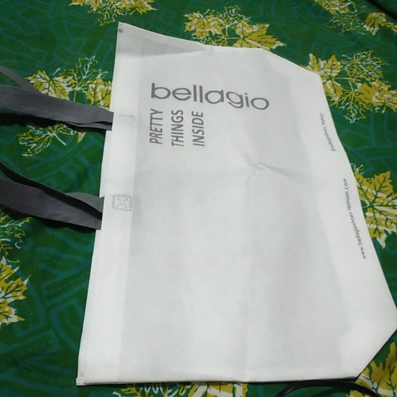 

paperbag bellagio white new