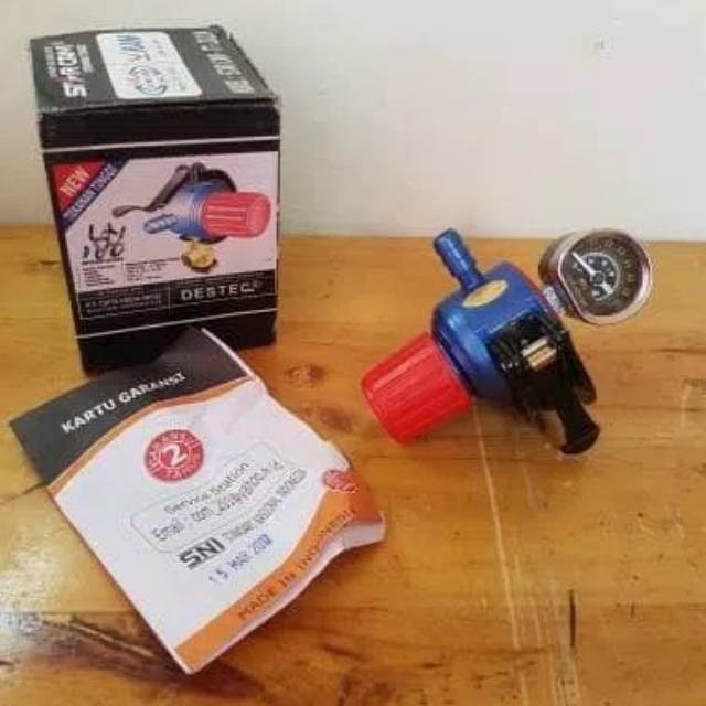 Regulator putar starcam dengan kunci dan meter