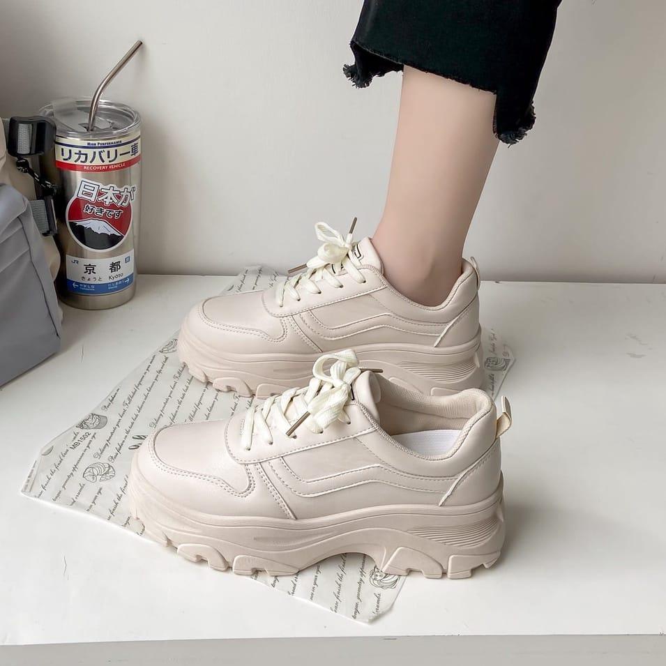 Spesial Promo--SEPATU SNEAKERS WANITA KOREA TAEYONG VN 01 TERBARU
