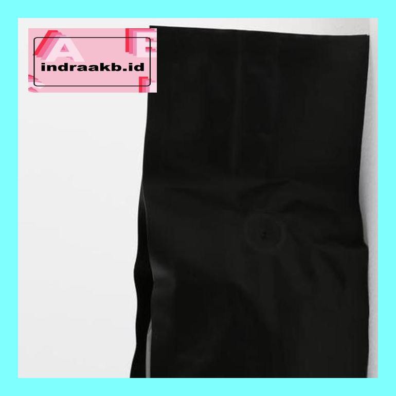 

Kops05X Kemasan Kopi Gusset Quad Seal 1 Kg Kilogram Valve - Hitam *Premium* Cof05Sc