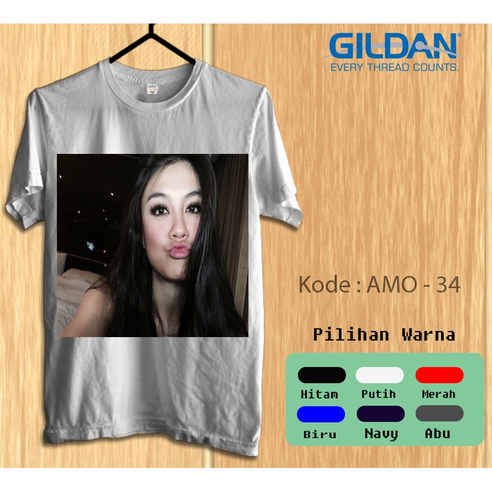 Kaos Gildan Softstyle - Agnez Mo Cium Cantik Artis penyanyi Indonesia