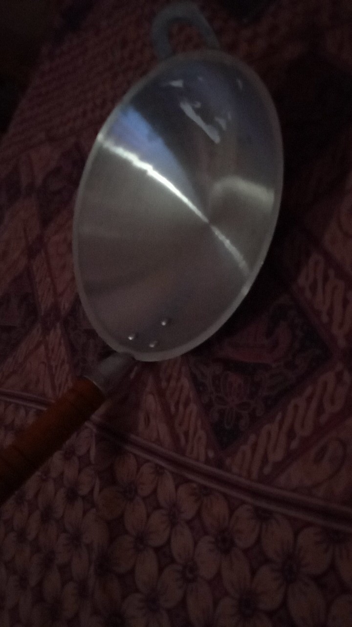 Wajan Bakmi Penggorengan Gagang Kayu Wajan Anti Lengket Katel Kuali Nasi Goreng Besar Kecil No 10