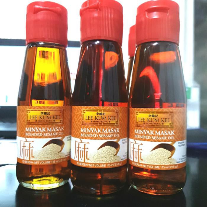 

Minyak Wijen / Sesame Oil LEE KUM KEE (115 ml) BERKUALITAS