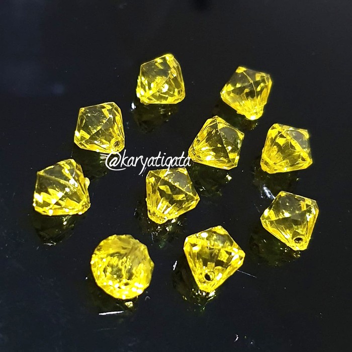 Mote Akrilik Diamond 10 mm - Kuning (10 gram)