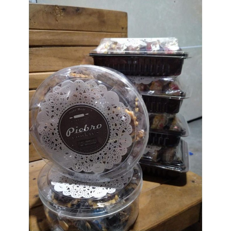

Mini Pie Brownies Toples isi 18 pcs