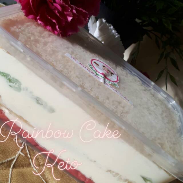 

RAINBOW CAKE KETO