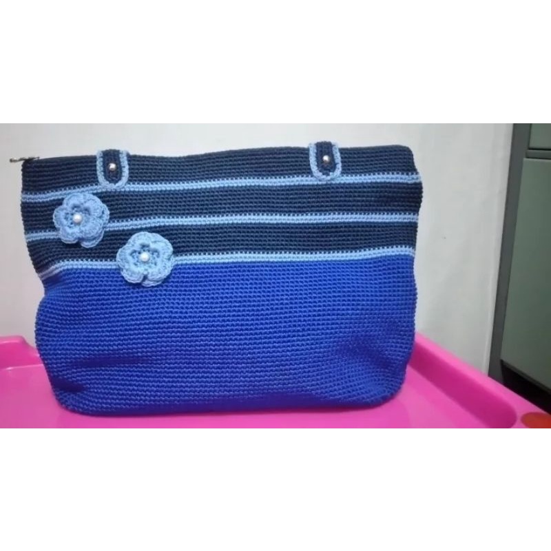 Tas Rajut Benang Peniti