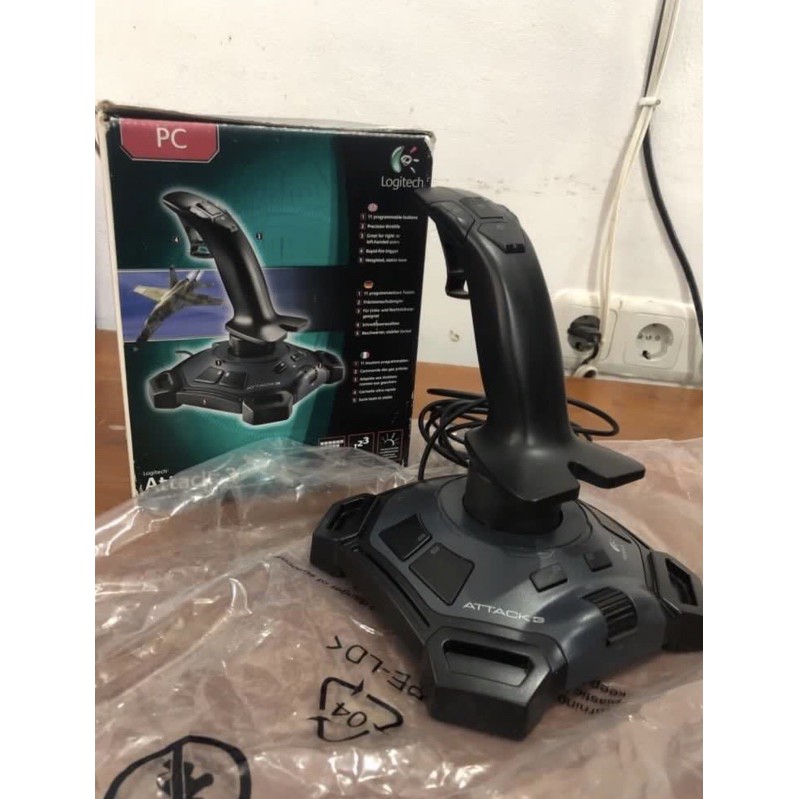 Logitech Attack 3