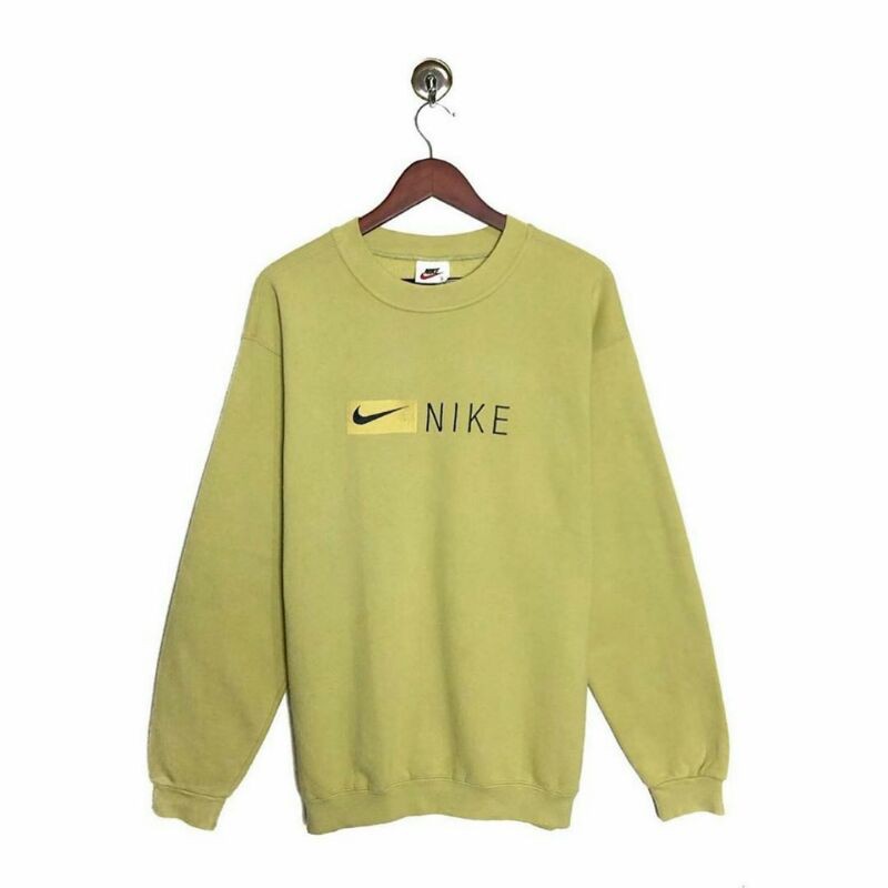 (SOLD OUT) NIKE SWOOSH SECOND VINTAGE CREWNECK SWEATER