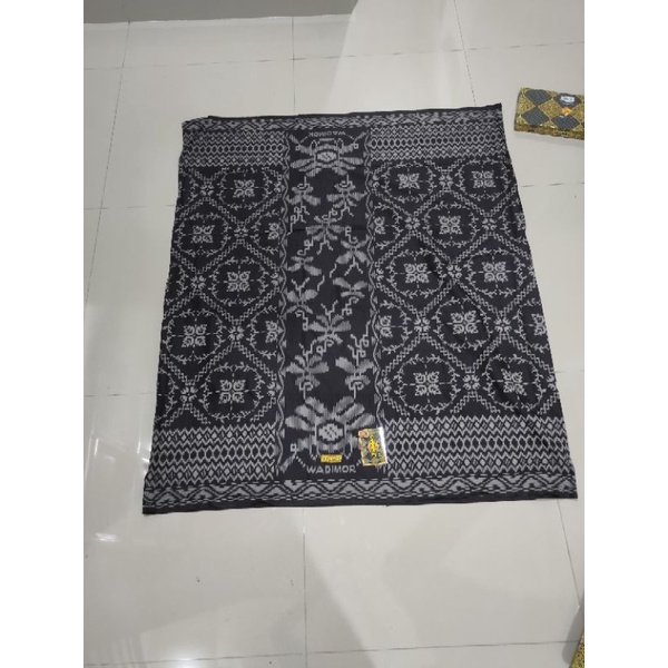 sarung wadimor motif bali khusus hitam