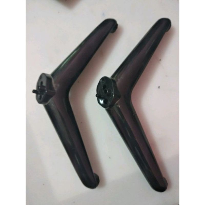 KAKI KAKI TV - STAND TV - DUDUKAN TV LED PANASONIC 32 - - 32E302G