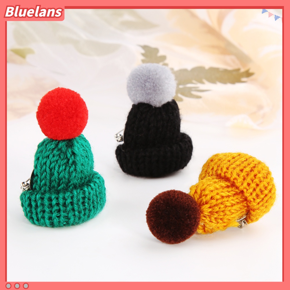 Bros Pin Bentuk Topi Rajut Pom Pom Tema Natal Untuk Wanita