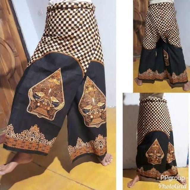 celana ubet reog ponorogo