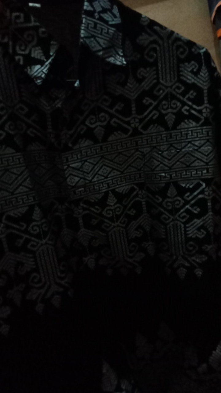 Kemeja Batik Pria Lengan Panjang Prada Anjani Silver