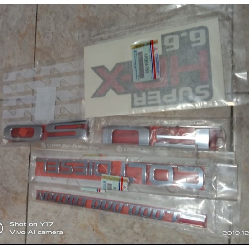 1set emblem/logo coltdisel fuso hdx canter original 100%