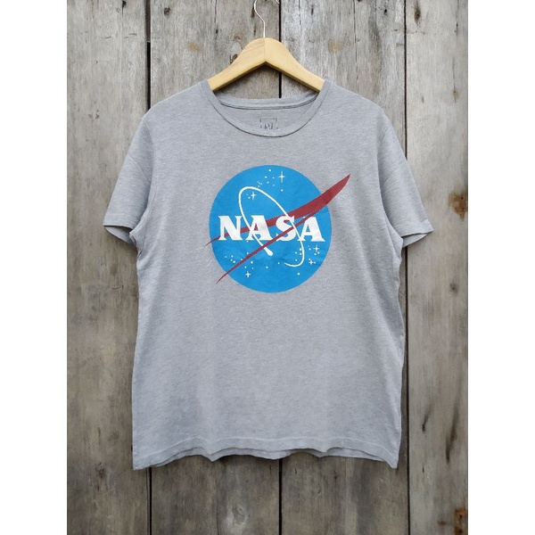 kaos gap nasa edition size L second original preloved