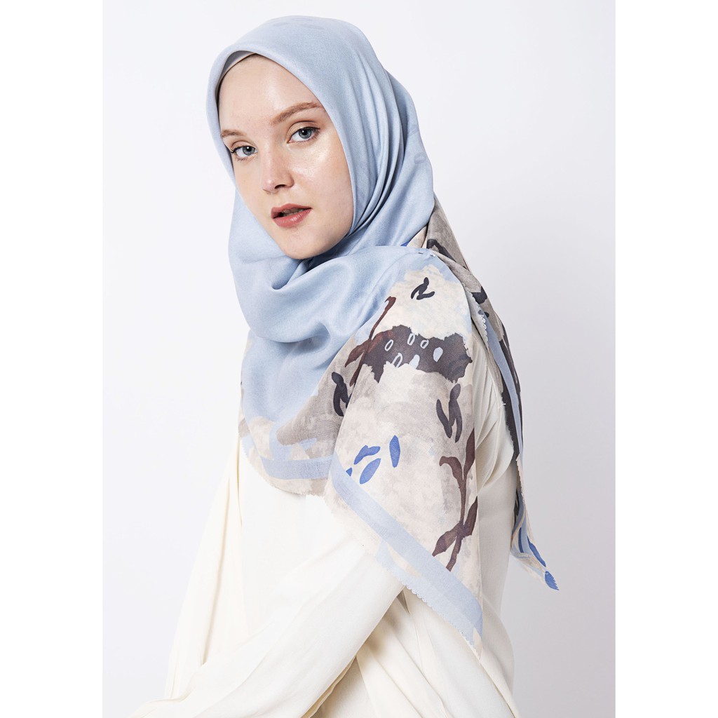 

Kalira Scarves Soft Blue