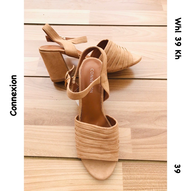 sandal 39 khi