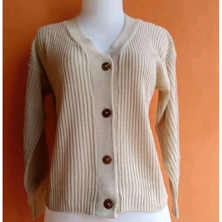 Aira Regin Cardigan Rajut - Crop Cardy kekinian - Cardigan Rajut model terbaru - Cardigan Rajut kekinian - Cardigan Rajut Terkini - Sweater Rajut Cardigan Premium -  Cardigan Rajut Kancing Batok