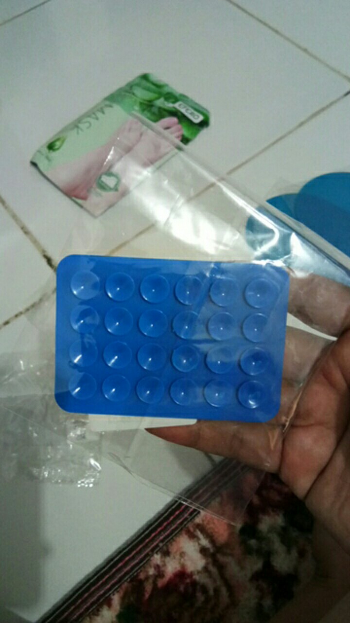 Mobile Phone Wall-mounted Square Self-adhesive Sucker Silicone Suction Cups In The Car Home Storage Rack