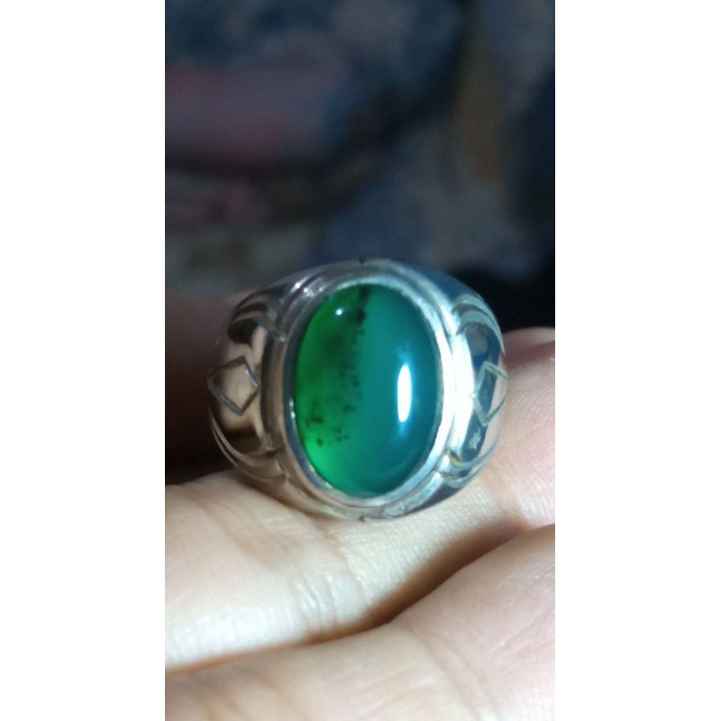 bacan Doko giwang