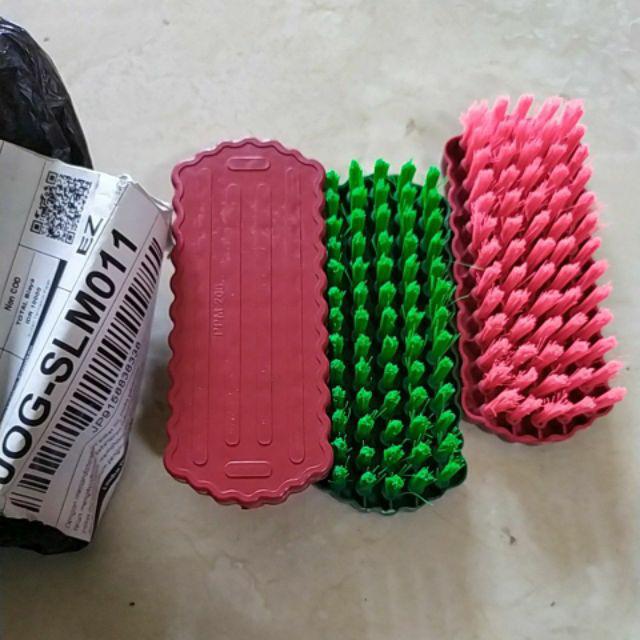 Sikat Baju / Sikat Kain / Sikat Bahan Kayu Awet