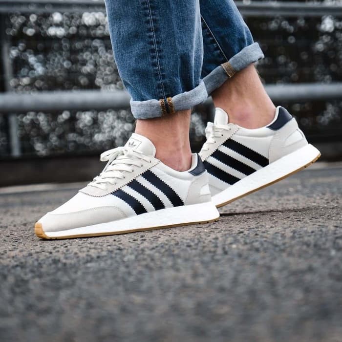 adidas b37947