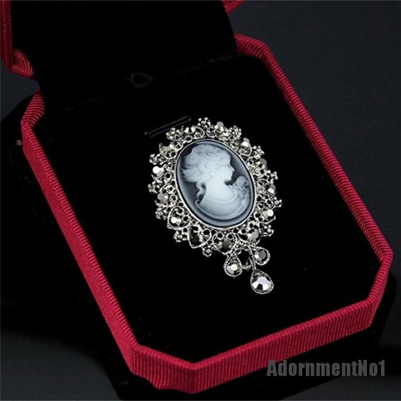 (Adornmentno1) Bros / Pin Gaya Victoria Motif Cameo Aksen Kristal Untuk Perhiasan Wanita / Pesta Pernikahan