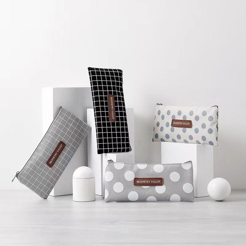 TEMPAT KOTAK PENSIL POLKADOT/TEMPAT PENSIL MOTIF LUCU GEOMETRY