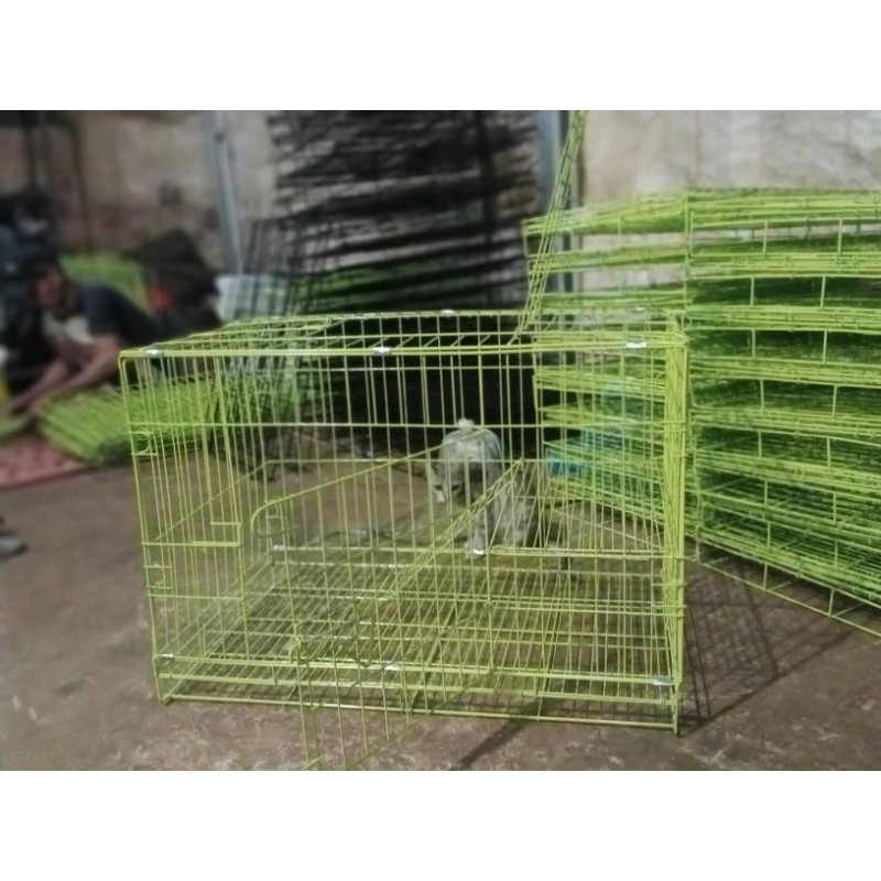 kandang  kucing lipat75x45x50tingkat roda-1