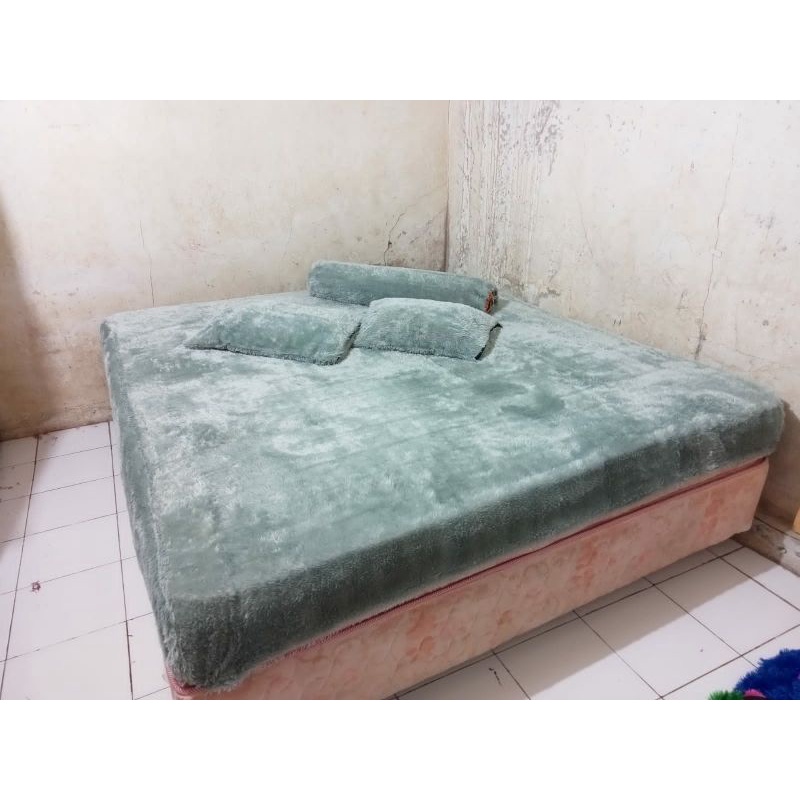 FULSET Sprai,sepre,Sprei bulu+2bantal +1guling