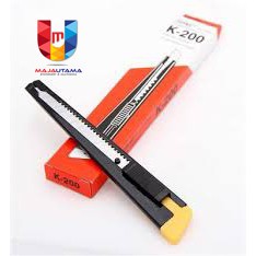 

Pisau Pemotong Kecil Cutter K-200 KENKO
