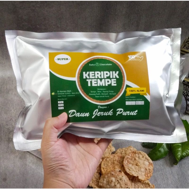 One Mandiri Sukses - Paket isi 5 pcs Keripik Tempe Daun Jeruk + Kardus Oleh Oleh Khas Malang