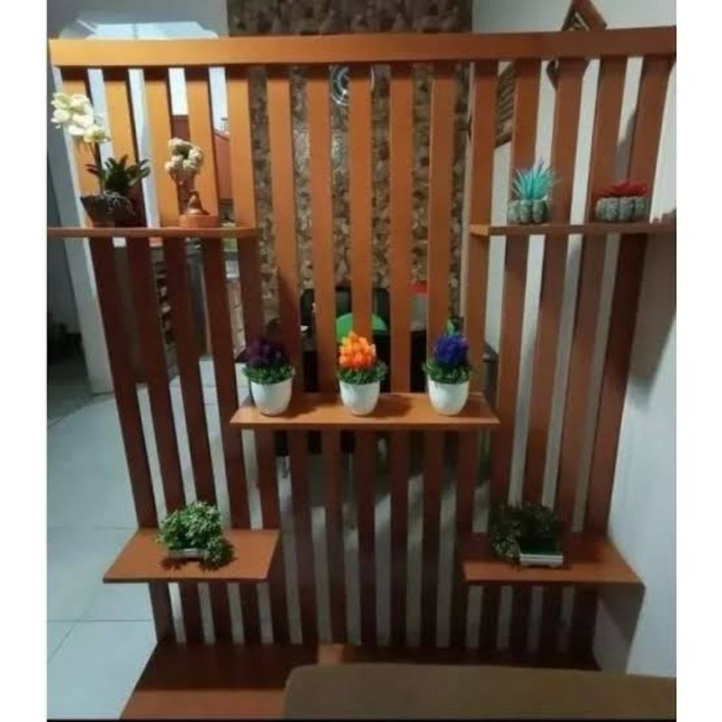rak penyekat ruangan tamu dari kayu  custom ukuran