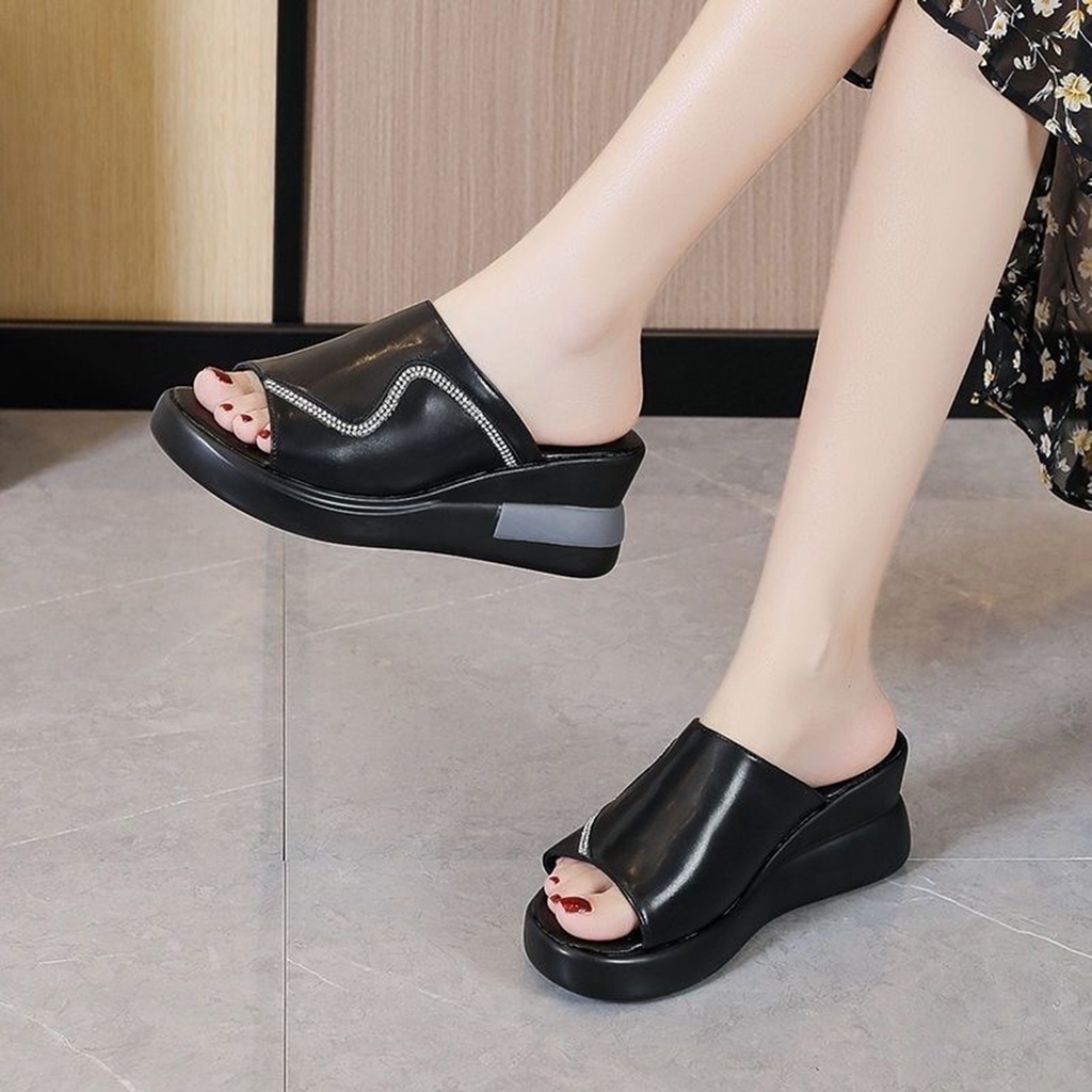 Sandal Slip On Cewek Tinggi Sandal Wedges Wanita Slide Ringan Kualitas Bagus Import Original Viral