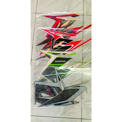 stiker striping motor honda vario 110 techno karbu 2010