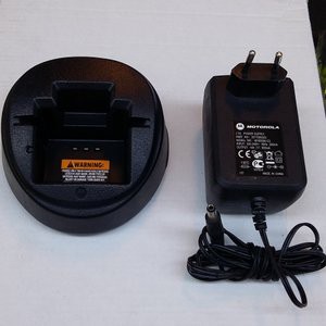 charger gp2000    charger Ht motorola gp 2000  Diskon