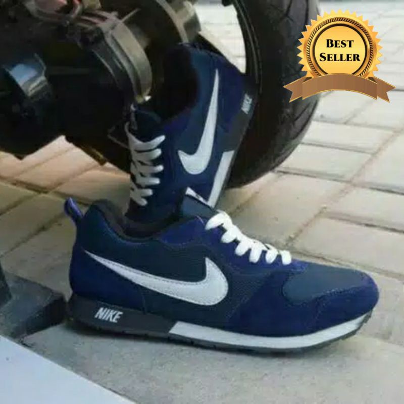 SEPATU SPORT OLAHRAGA PRIA WANITA BIRU NAVY