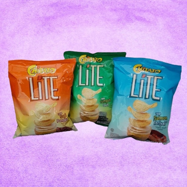 

CHITATO Lite Rasa Rumput Laut / Sapi Panggang Varian 35 / 68 / 120 / 168gr gram Potato Chips Keripik Kripik Kentang Snack Original Makanan Ringan Chiki Camilan Cemilan Keluarga Kering Jajan Jajanan Anak Instan Siap Saji Shoppa Corner Malang Jawa Timur