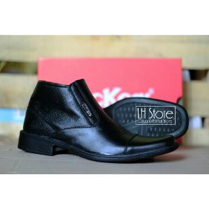 Sepatu Pantofel Pria Kickers