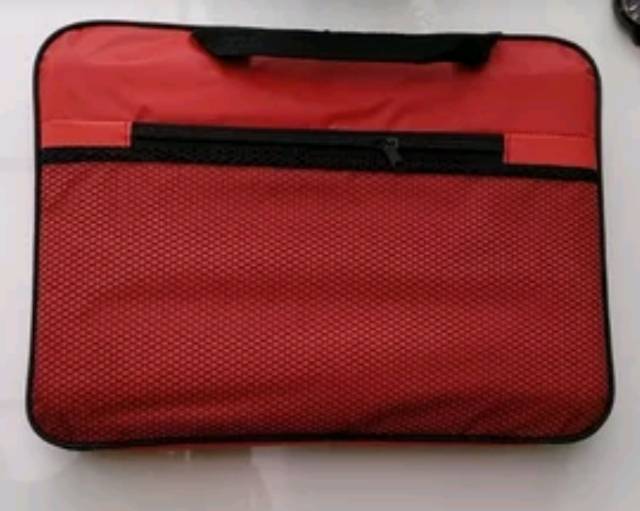 Softcase Laptop 15 inch bahan tidak mudah tembus air murah berkualitas