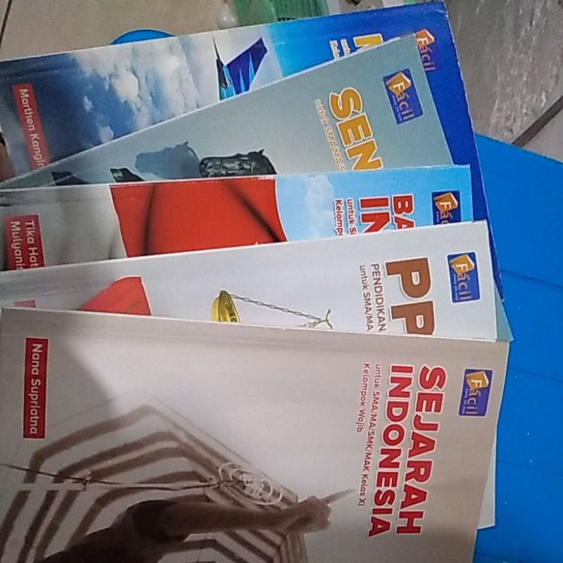 CETAK SEJARAH INDONESIA / PPKN / BAHASA INDONESIA / SENI / MATEMATIKA UNTUK KELAS 11 / SMA 2 ; FACIL