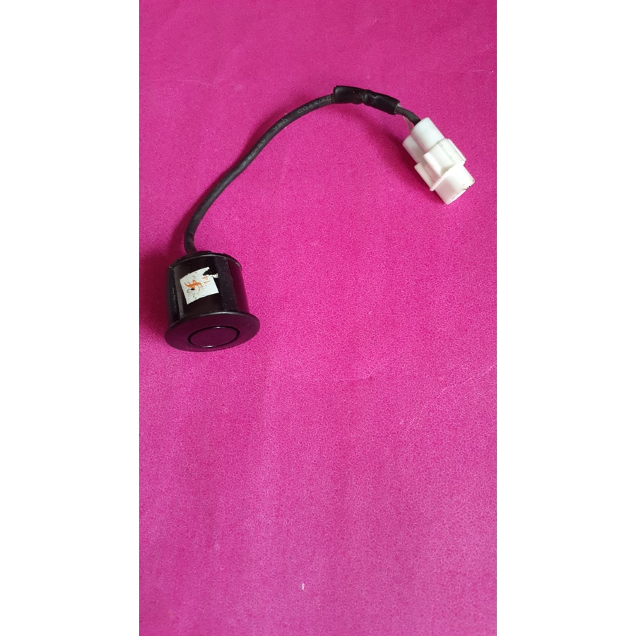 Sensor parkir sensor mundur mobil toyota