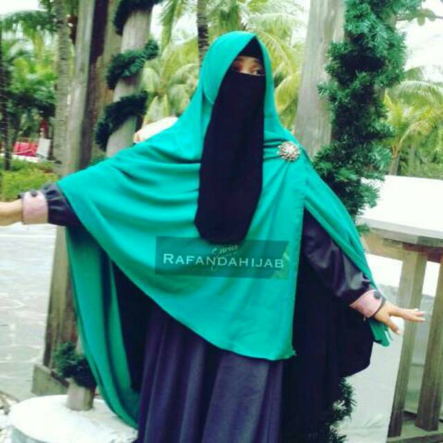 Bergo Semi Instan Puri by Rafanda Hijab