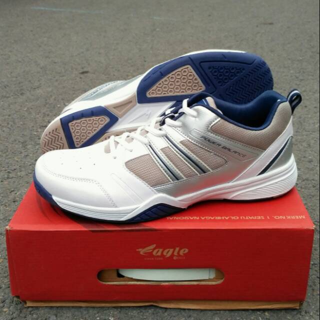 sepatu tenis original
