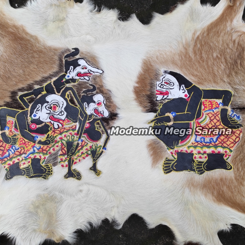 Lukisan Wayang Lembaran Punokawan Kulit Kambing Full Body 77x55cm