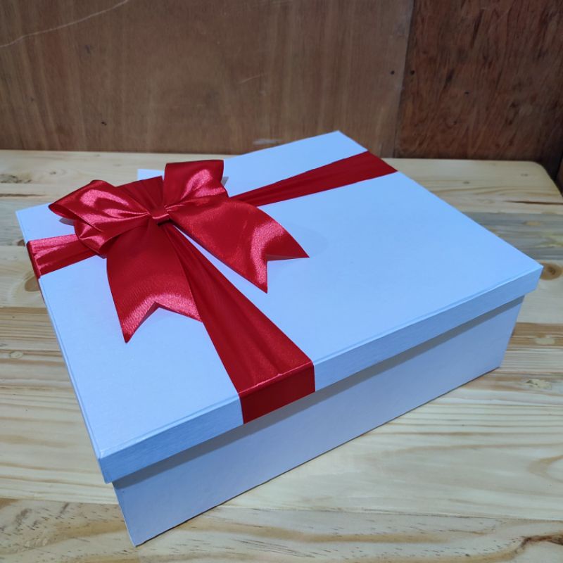 HAMPERS BOX KOTAK KADO HADIAH CANTIK BISA CUSTOM SIZE 2 Kg