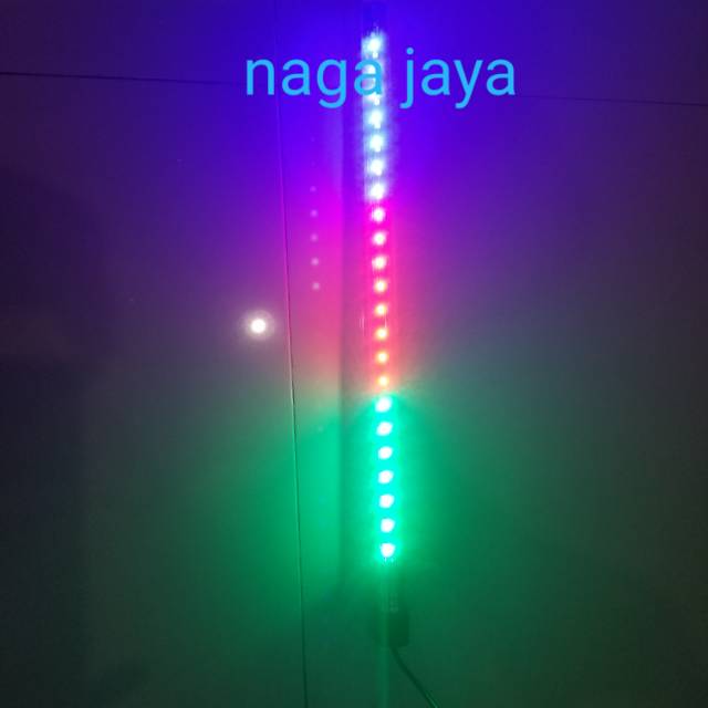 Lampu aquarium celup 40 cm led 3 warna packing aman menggunakan pipa pvc