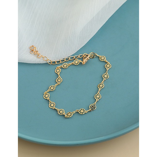 LRC Gelang Tangan Fashion Gold Color Alloy Chain Cross Bracelet 4-piece Set P03031